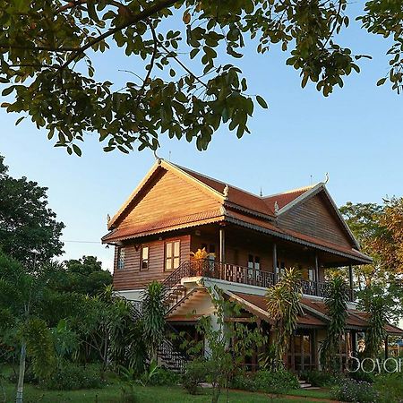 Green Plateau Lodge Banlung Экстерьер фото