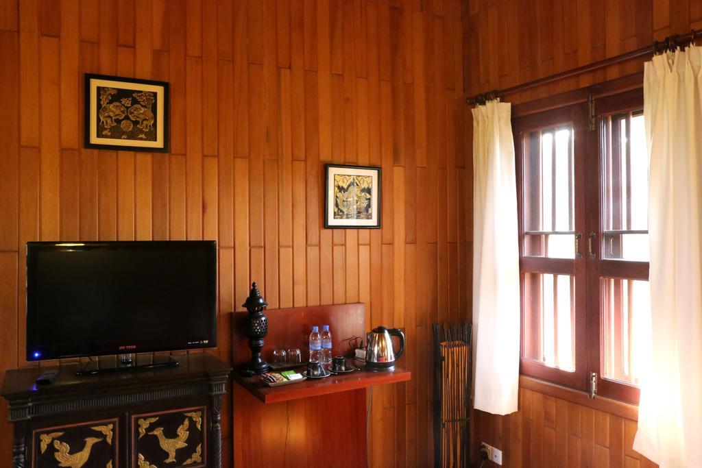 Green Plateau Lodge Banlung Экстерьер фото